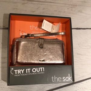 Brand new the sak 3-in-1 Phone Wallet